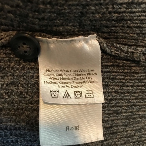 Eddie Bauer men’s knitted button down vest. Grey.  Size Large, tall. - Picture 6 of 7